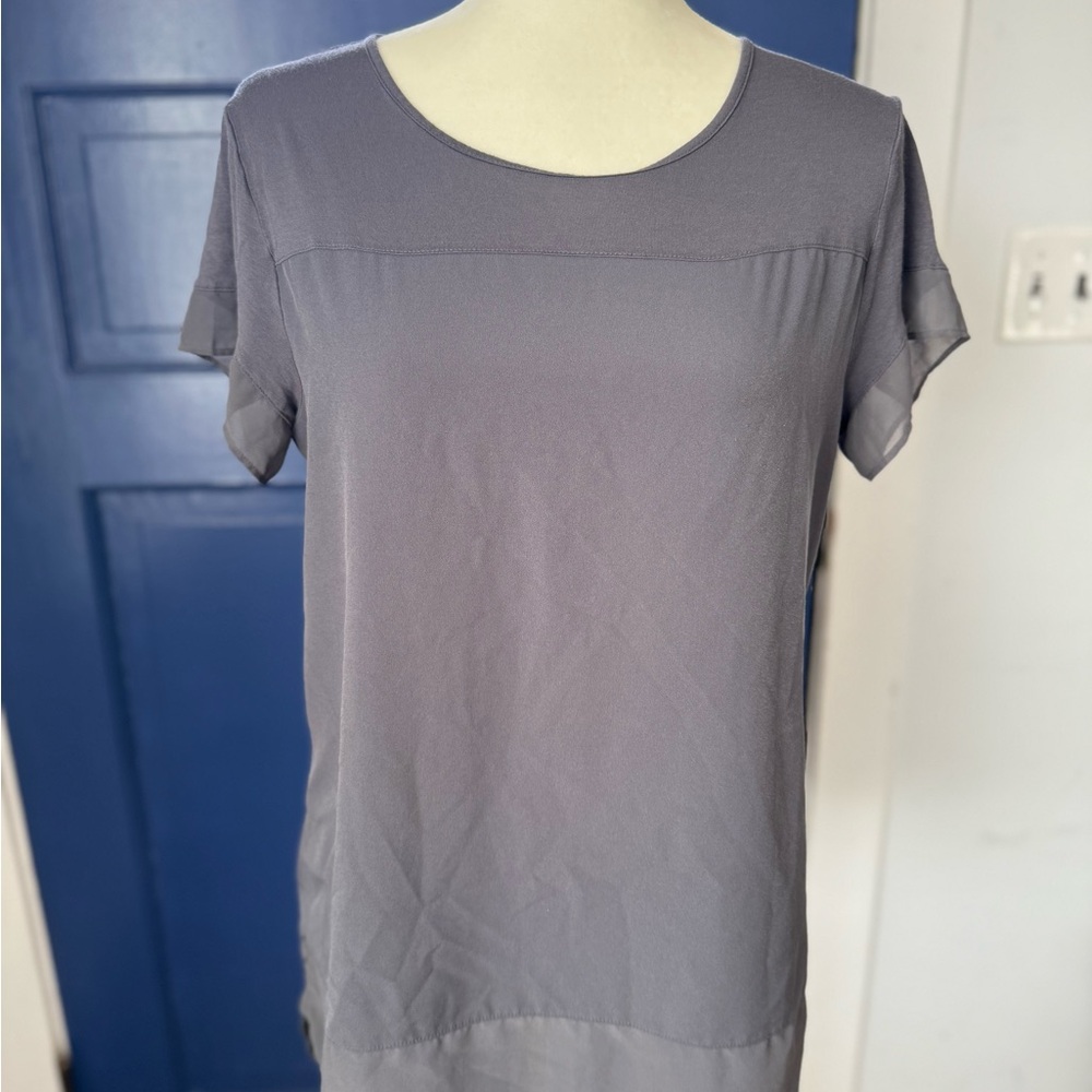 LOFT Soft Gray Short Sleeve Top